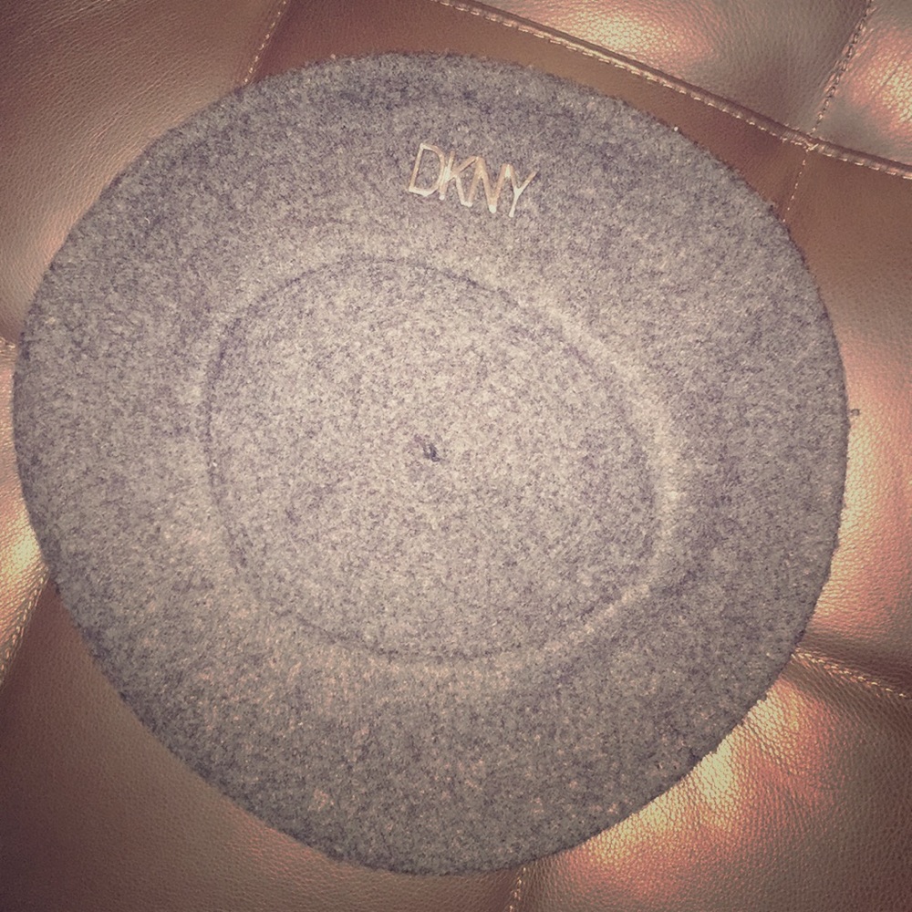 DKNY hat